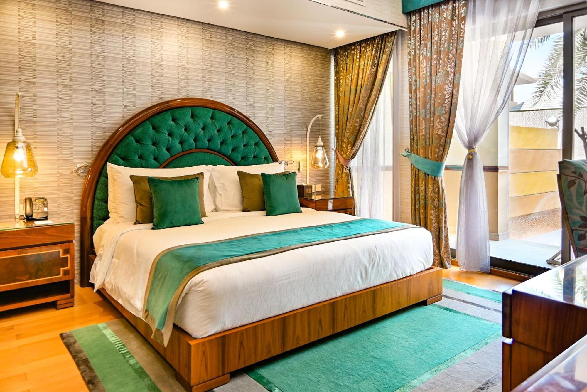 Palavra Resort Manama Exterior foto A bedroom at the hotel